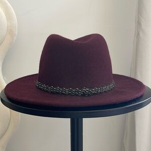 NWOT 14th & Union Unisex Merlot Wool Hat